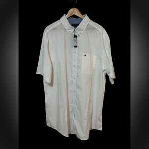 New With Tags Tommy Hilfiger Men's 2XLT Classic White Button Down Shirt